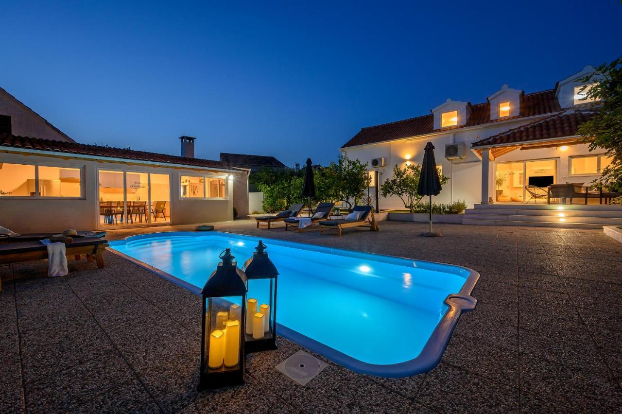 Villa Bellezza Milna  Buitenkant foto